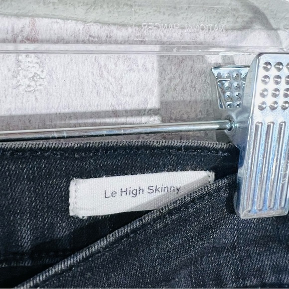 Frame Le High Skinny Jeans in Whittier Wash with Chewed Hem Size 32 - Picture 9 of 10